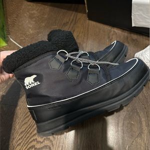 Sorel Explorer Carnival Boots
